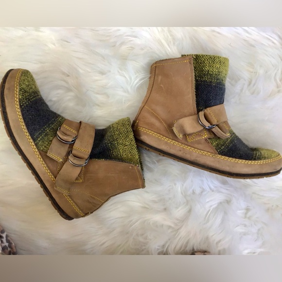 Sorel Yaquina Blanket Boots Wool Leather Strap Ankle Boho Outdoor Size 8 - Picture 6 of 7